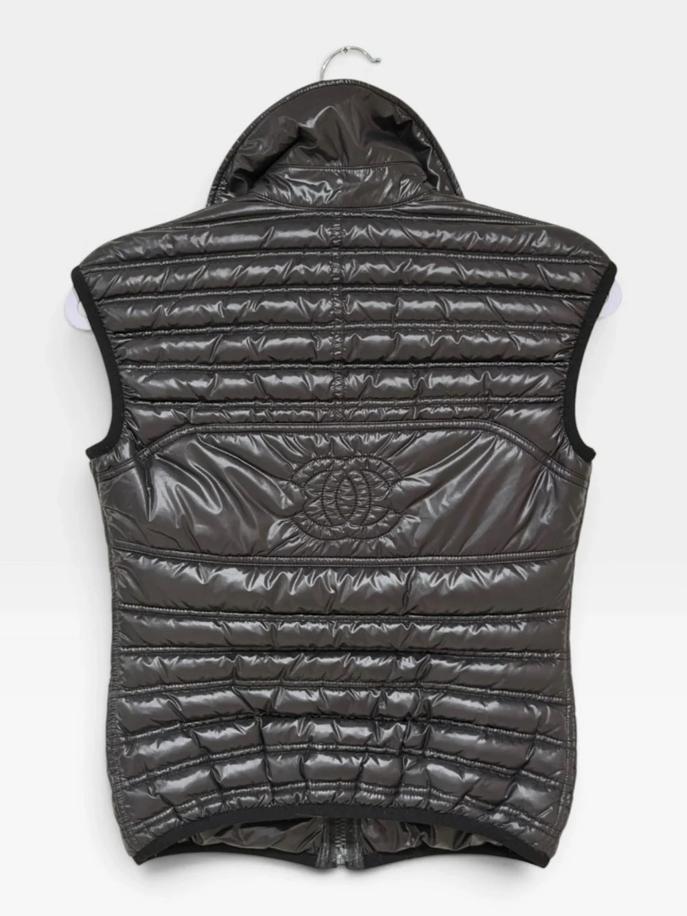 CHANEL Women's Black High Collar Quilted Vest Size XXS / XS  Made In Italy